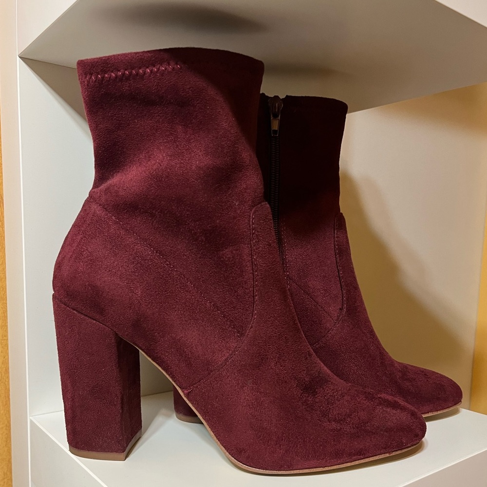 Heeled boots